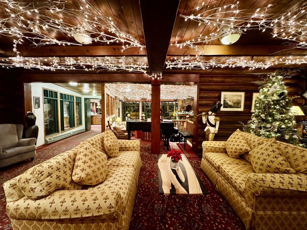 Lake Louise restaurants